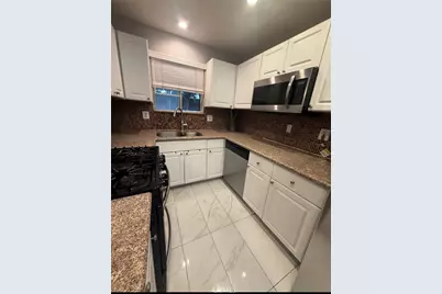 19928 Chase Street #23, Winnetka, CA 91306 - Photo 5