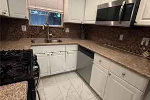19928 Chase St, Winnetka, CA 91306 - Photo 5