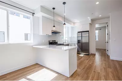 1175 Leighton, Los Angeles, CA 90037 - Photo 29