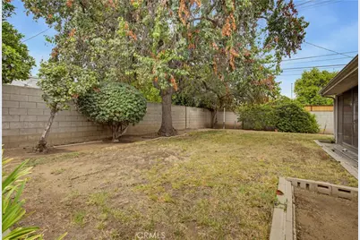 16858 Weddington Street, Encino, CA 91436 - Photo 27