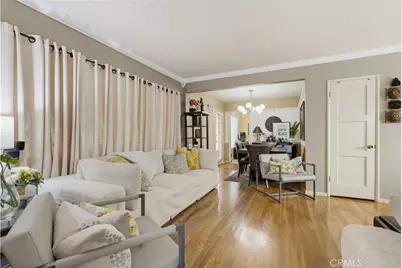 16858 Weddington Street, Encino, CA 91436 - Photo 11