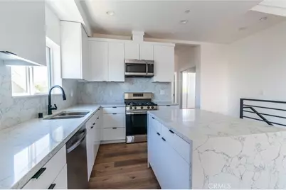 4505 W 18 Street, Los Angeles, CA 90019 - Photo 13