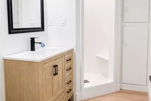 8794 Ranchito Ave, Panorama City, CA 91402 - Photo 19