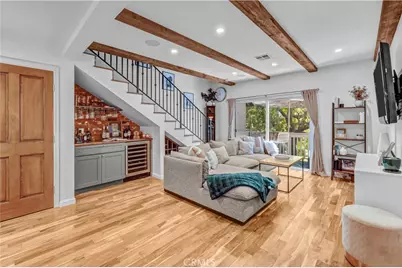 7050 Shoup #212, Canoga Park, CA 91303 - Photo 1