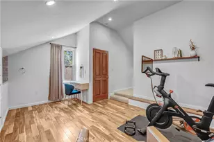 7050 Shoup, Canoga Park, CA 91303 - Photo 13