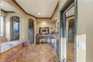 3426 Wedgewood Ln, Burbank, CA 91504 - Photo 43