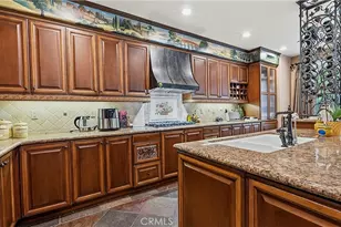 3426 Wedgewood Ln, Burbank, CA 91504 - Photo 19