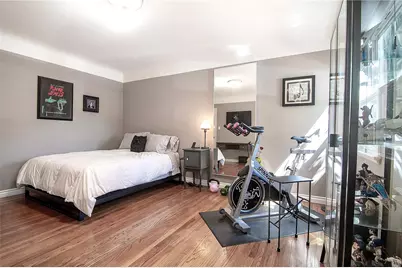 10703 Collins Street, North Hollywood, CA 91601 - Photo 23