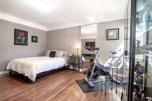 10703 Collins St, North Hollywood, CA 91601 - Photo 23