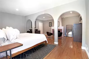10703 Collins St, North Hollywood, CA 91601 - Photo 15