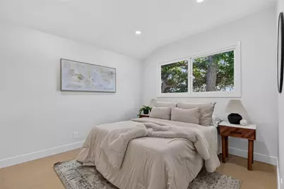 10211 Roscoe, Los Angeles, CA 91352 - Photo 29