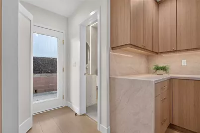 10211 Roscoe, Los Angeles, CA 91352 - Photo 31