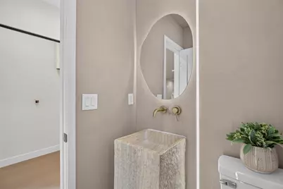 10211 Roscoe, Los Angeles, CA 91352 - Photo 33