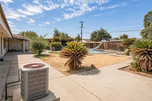 146 W Hanford Armona, Lemoore, CA 93245 - Photo 15