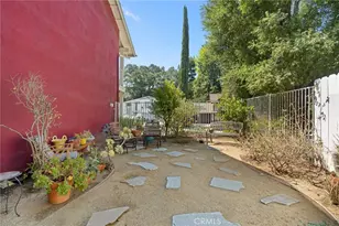 22855 Sparrowdell, Calabasas, CA 91302 - Photo 33