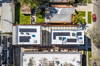 10810 Hesby, Los Angeles, CA 91601 - Photo 19
