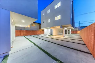10810 Hesby, Los Angeles, CA 91601 - Photo 15