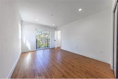 10810 Hesby, Los Angeles, CA 91601 - Photo 49