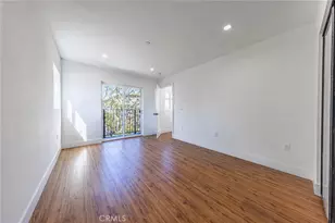 10810 Hesby, Los Angeles, CA 91601 - Photo 49