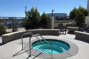 525 E Seaside Way, Long Beach, CA 90802 - Photo 43
