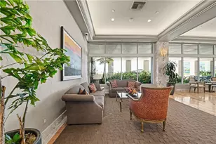 525 E Seaside Way, Long Beach, CA 90802 - Photo 13