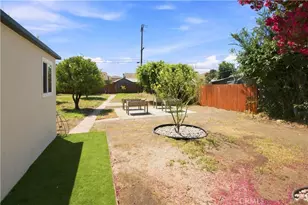 556 Hawthorne, Glendale, CA 91204 - Photo 31