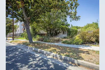 14301 Roscoe Boulevard, Panorama City, CA 91402 - Photo 27