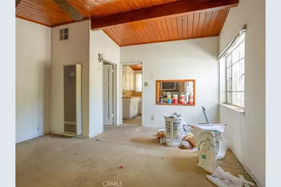 14301 Roscoe Boulevard, Panorama City, CA 91402 - Photo 13
