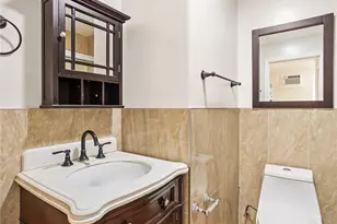 319 W Windsor Rd, Glendale, CA 91204 - Photo 15