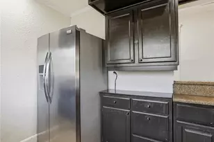 319 W Windsor Rd, Glendale, CA 91204 - Photo 5