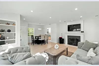 2142 E Chevy Chase, Glendale, CA 91206 - Photo 25