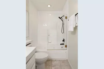 11044 Acama Street #302, Studio City, CA 91602 - Photo 31