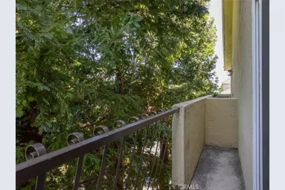 11044 Acama Street #302, Studio City, CA 91602 - Photo 35