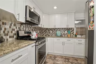 20604 Lemmer St, Chatsworth, CA 91311 - Photo 21