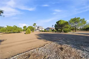8609 Maple, Hesperia, CA 92345 - Photo 31
