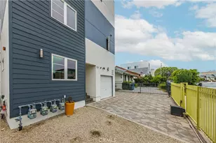 523 N St Andrews, Los Angeles, CA 90004 - Photo 9