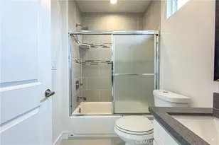 523 N St Andrews, Los Angeles, CA 90004 - Photo 33