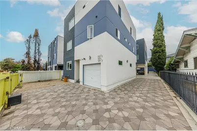 523 N St Andrews, Los Angeles, CA 90004 - Photo 11
