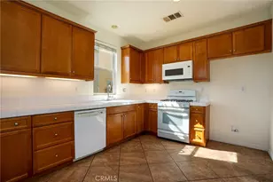 31770 Paseo Bonito, Castaic, CA 91384 - Photo 15