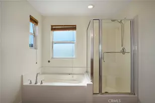 31770 Paseo Bonito, Castaic, CA 91384 - Photo 29