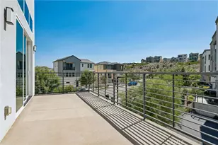 26902 Sycamore Wy, Valencia, CA 91381 - Photo 17