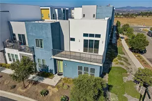 26902 Sycamore Wy, Valencia, CA 91381 - Photo 19