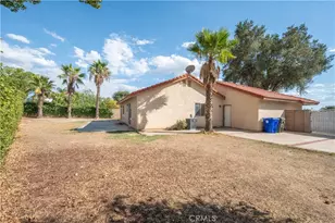 105 S Lamarr, Rialto, CA 92376 - Photo 25
