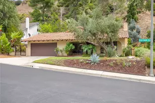3400 Brace Canyon Rd, Burbank, CA 91504 - Photo 45