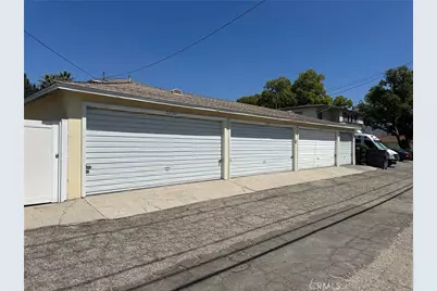 2208 W Victory, Burbank, CA 91506 - Photo 11