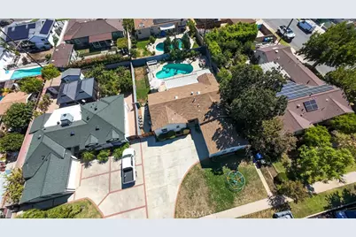 10108 Columbus, Mission Hills (San Fernando), CA 91345 - Photo 31