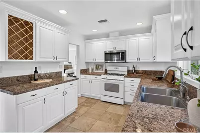 3064 N Verdugo Road, Glendale, CA 91208 - Photo 29