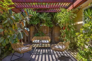 524 S Bel Aire Dr, Burbank, CA 91501 - Photo 27