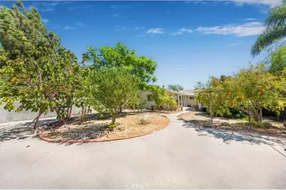 7545 Riverton, Los Angeles, CA 91352 - Photo 17