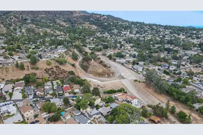 10756 Redmont Avenue, Tujunga, CA 91042 - Photo 33